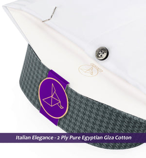 Devon- The Best White- Contrast Collar